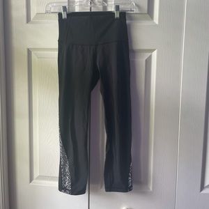Lululemon mesh leggings